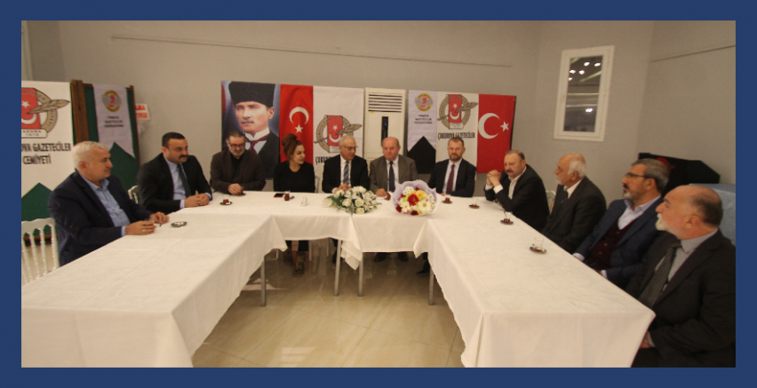 MHP Adana İl Başkanı Yusuf Kanlı:    “Kentimiz için parti ayrımı gözetmeksizin el birliği yapmamız lazım”