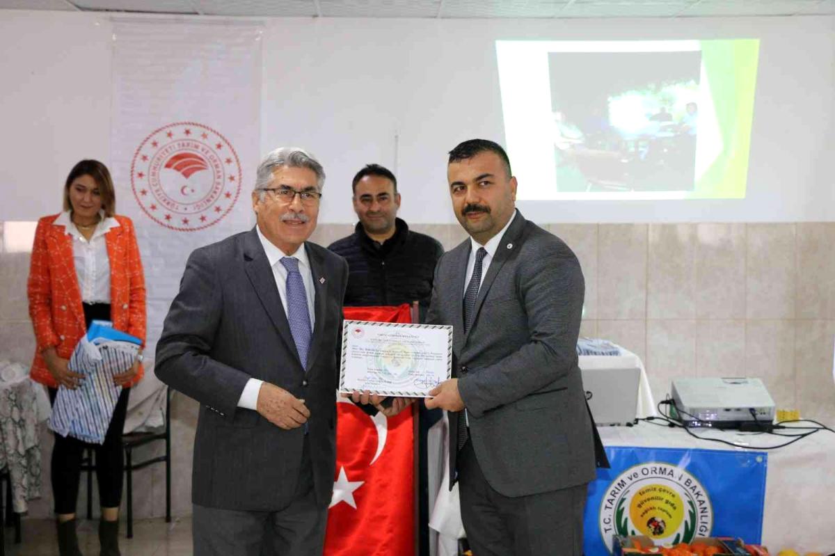 Adana'da EKY Projesine dahil olan 19 reticiye sertifika verildi